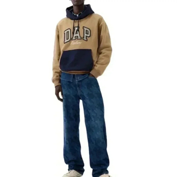 GAP x Dapper Dan DAP Logo Limited Edition Hoodie Sweater Khaki Men's Med Tall - Picture 3 of 4